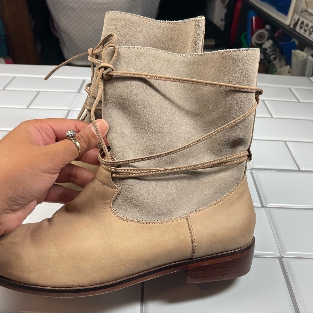 Anthropologie Latigo Pogo Tie Back Boots 10M - Picture 7 of 10